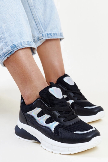 Sorte sneakers med tyk sål... 2