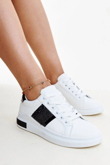 Sorte og hvide sneakers med... 2