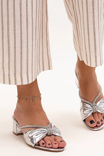 Anbrani zirkon-dekorerede...