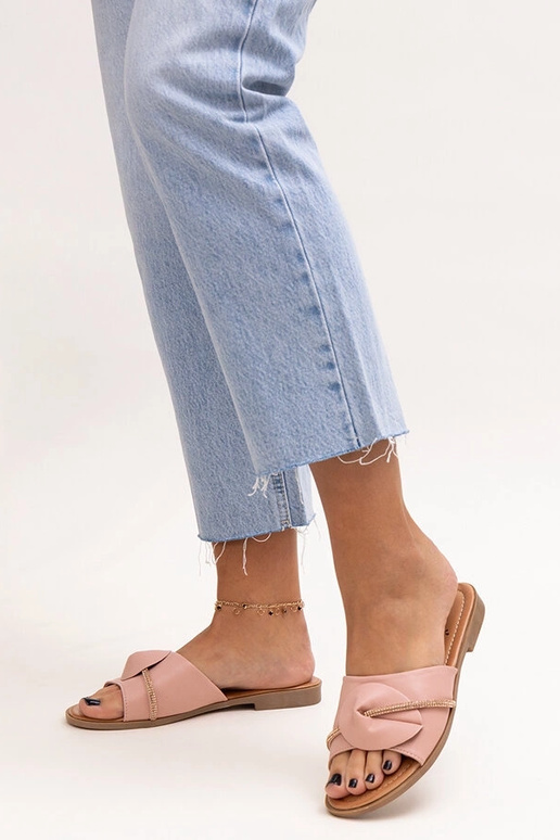 Kasketter dekoreret med en stribe...