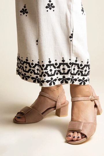 Mørke beige sandaler med lav hæl, Frederica