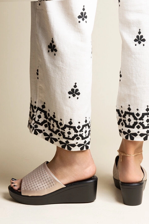 Guld gennembrudt kile flip-flops øko...