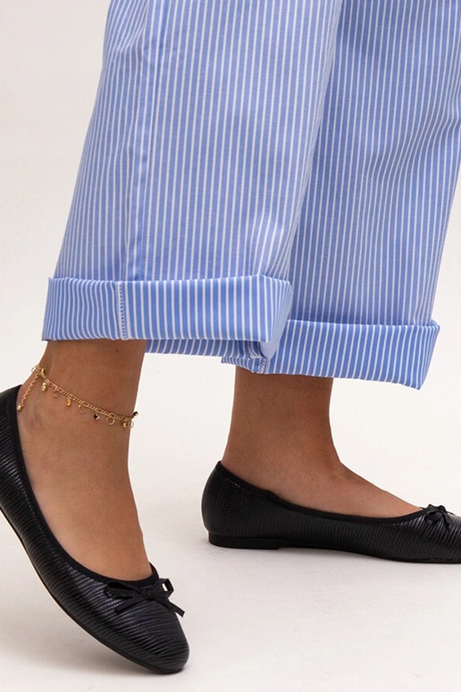 Sorte ballerinaer med sløjfe og læder... Sorte ballerinaer med sløjfe og læder...