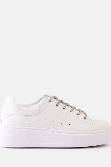 Hvide sneakers med spektakulær Asmait dekoration 2
