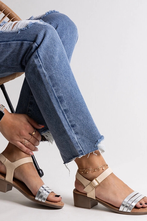 Sølv lavhælede sandaler Salsabi Sølv lavhælede sandaler Salsabi