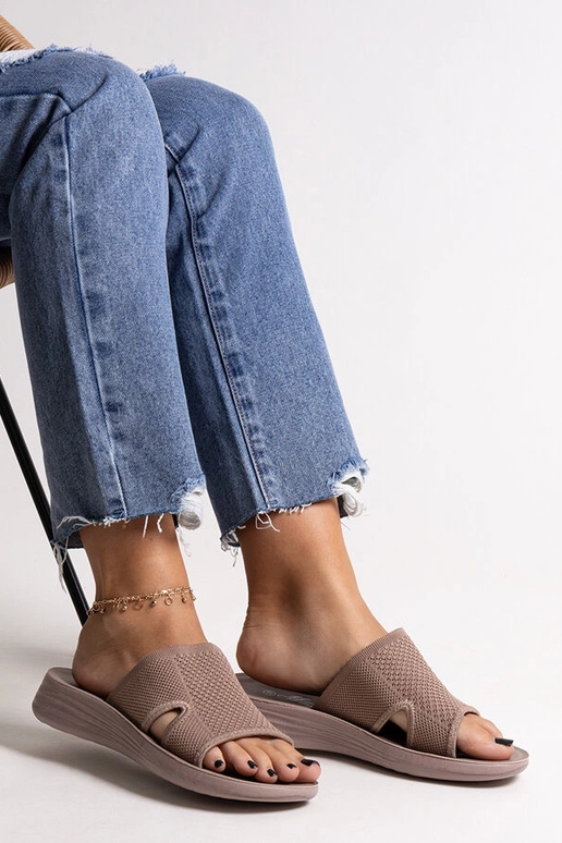 Linah Brown Platform flip-flops Linah Brown Platform flip-flops