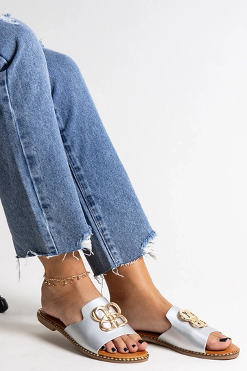 Sølvflip-flops med... 2