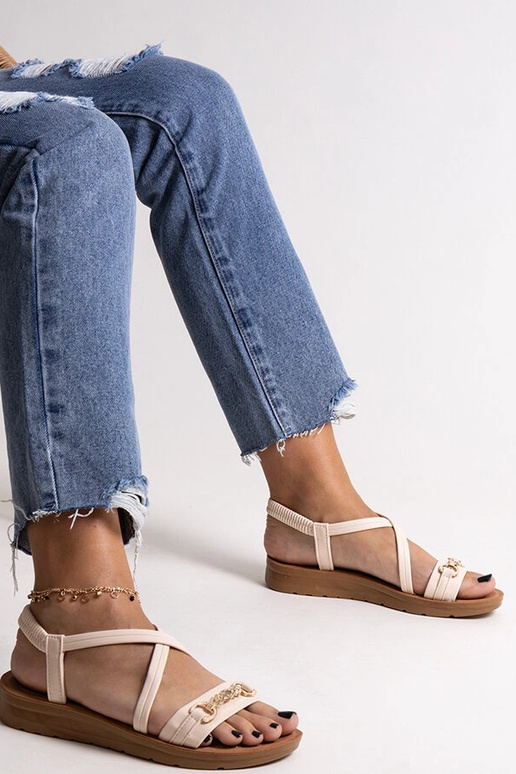 Beige sandaler med guldspænde Pamphila Beige sandaler med guldspænde Pamphila