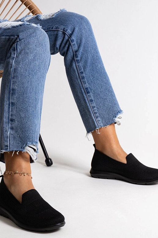 Sorte sneakers med skumsål fra Rahima