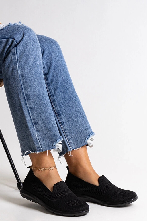 Sorte sneakers med skumsål fra Rahima