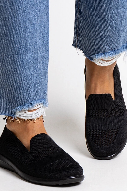 Sorte sneakers med skumsål fra Rahima