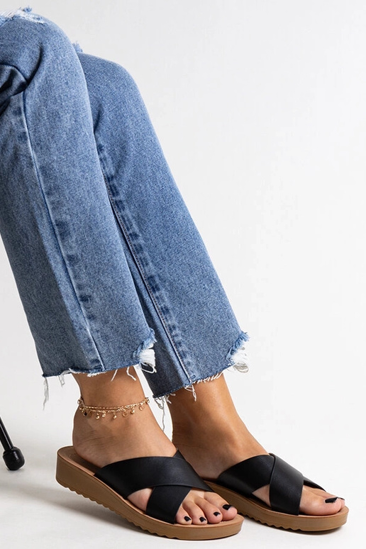 Sorte kilesandaler lavet af ecko... Sorte kilesandaler lavet af ecko...