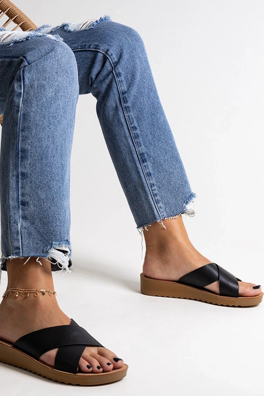 Sorte kilesandaler lavet af ecko... Sorte kilesandaler lavet af ecko...