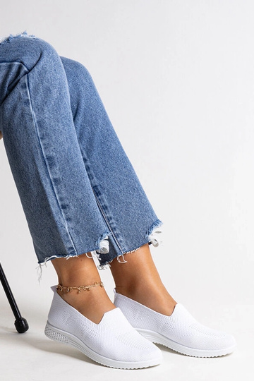 Abadly White Slip-On Sneakers 2