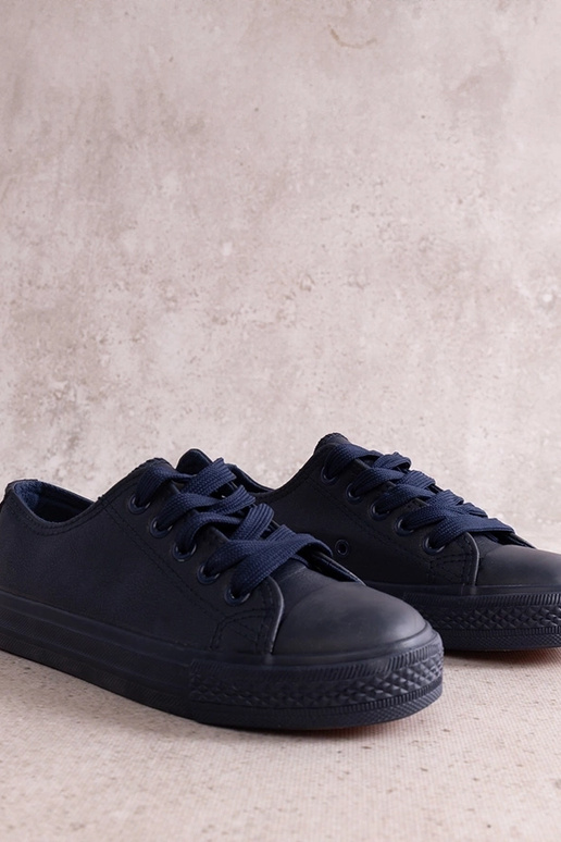 Marineblå børnesneakers lavet af... Marineblå børnesneakers lavet af...