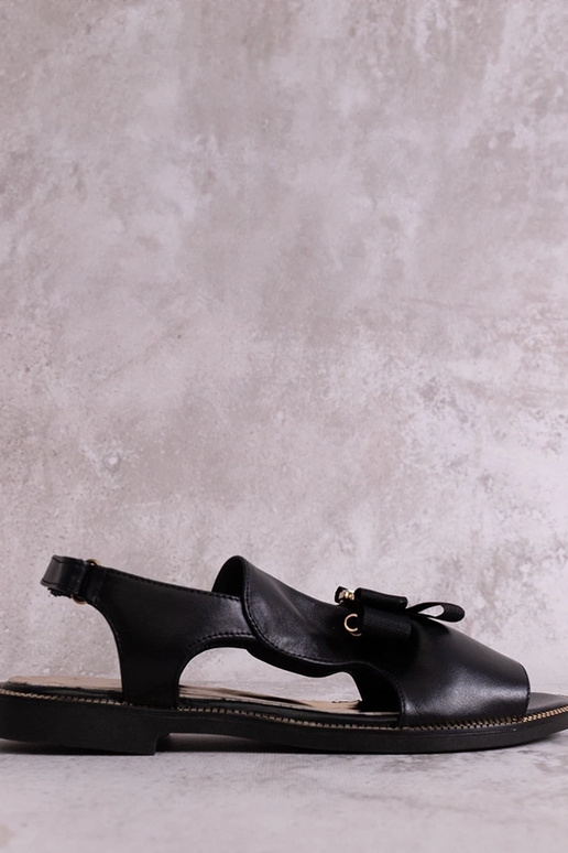 Zwarte sandalen met strik en zirconia... Zwarte sandalen met strik en zirconia...