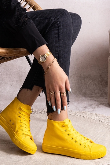 Rafife gule high top sneakers