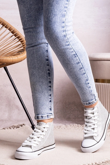 Sølv high-top sneakers i skinnende mesh fra Ranifali 2