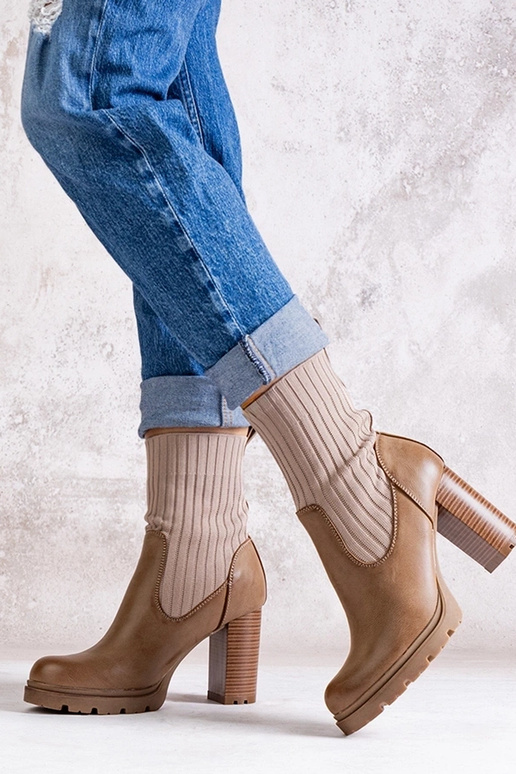 Mørkebeige ankelstøvler med blokhæl...