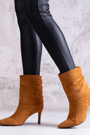 Brune højhælede...