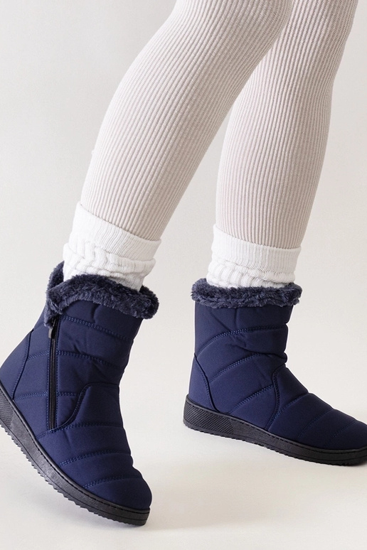 Marineblå snestøvler dekoreret med...