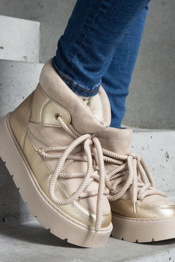 Beige pelsforede platform snestøvler fra Sapphi