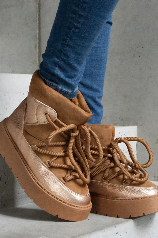 Brune pelsforede platformssnestøvler...