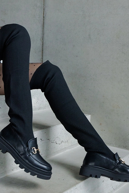 Zwarte laarzen met elastische schacht... Zwarte laarzen met elastische schacht...