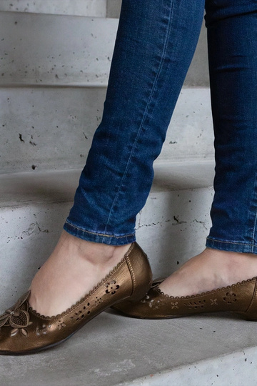 Bruine open neus... 2