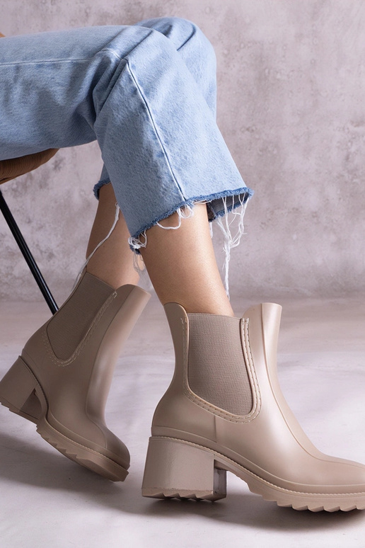 Beige gummistøvler med hæl Surien Beige gummistøvler med hæl Surien