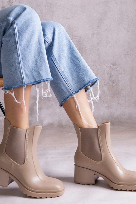 Beige gummistøvler med hæl Surien Beige gummistøvler med hæl Surien