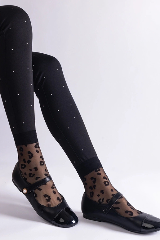 Sorte lakballerinaer med... Sorte lakballerinaer med...