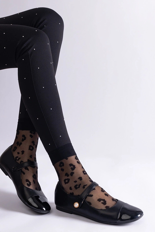 Sorte lakballerinaer med... Sorte lakballerinaer med...