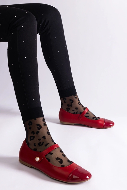 Røde lakballerinaer med velcrolukning... Røde lakballerinaer med velcrolukning...