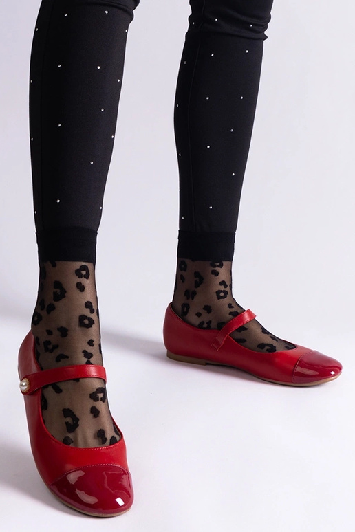 Røde lakballerinaer med velcrolukning... Røde lakballerinaer med velcrolukning...