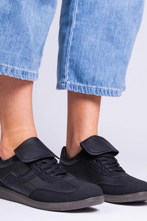 Zwarte lage dames sportschoenen met...