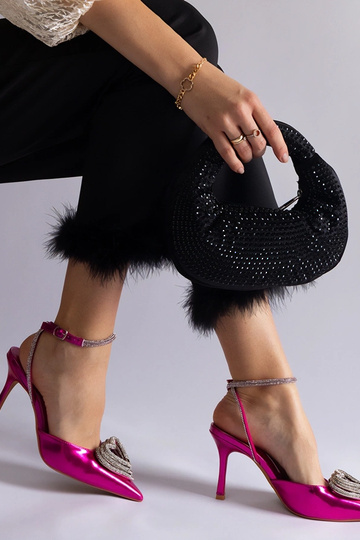Pink pumps med åben tå dekoreret med Isoda zirkoner 2