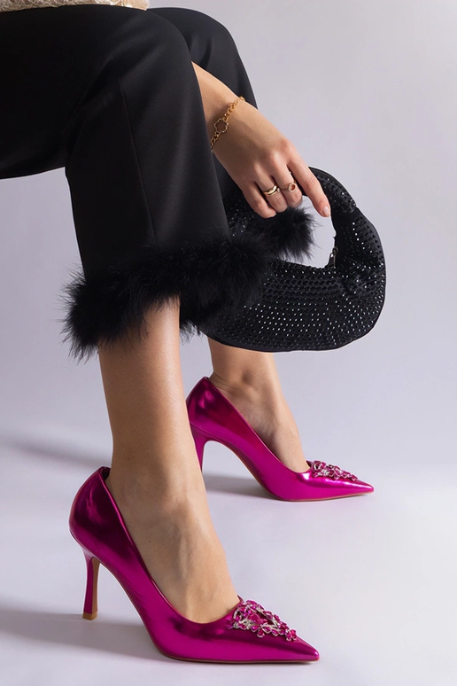 Pink patent læder stiletter dekoreret...