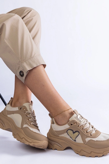 Martinez's Brown Heart Platform Sneakers
