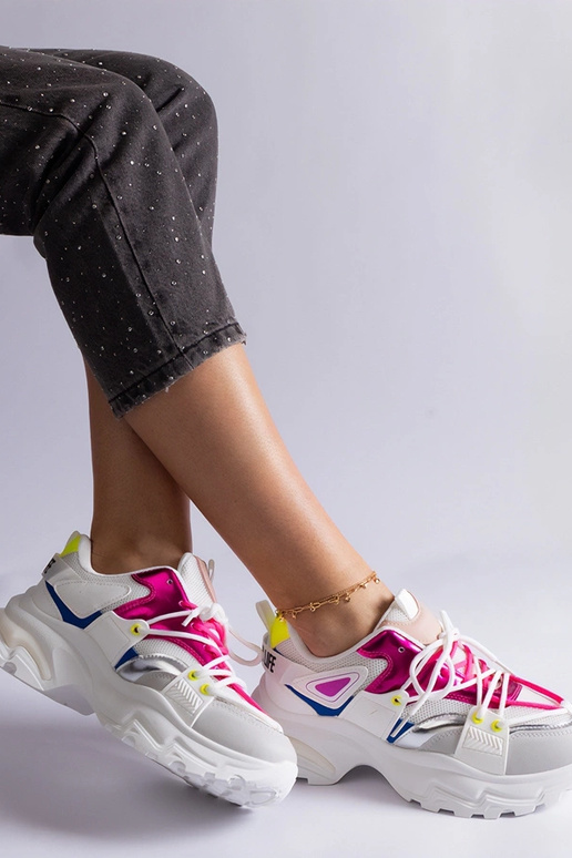 Hvide og lyserøde Sulamita...