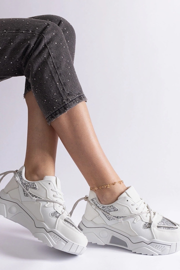 Hvide damesneakers med glimmer-agar 2