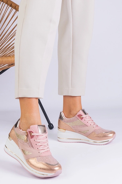 Pink platform sportssneakers...