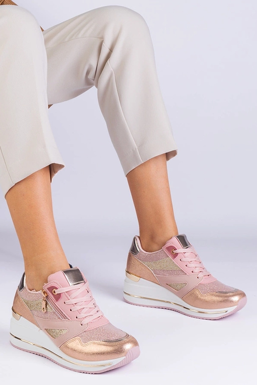 Pink platform sportssneakers...