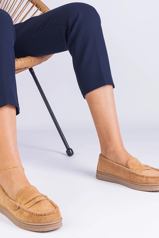 Bruine dames schoenen van kunstsuède...