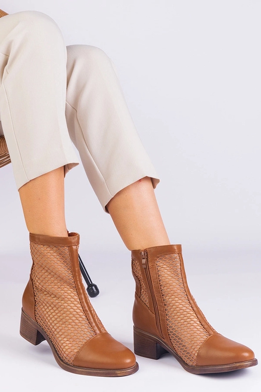 Brun mesh ankelstøvler med blokhæl... Brun mesh ankelstøvler med blokhæl...