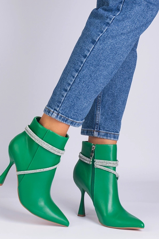 Grønne højhælede ankelstøvler...