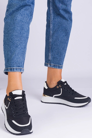 Sorte damesneakers med... 2