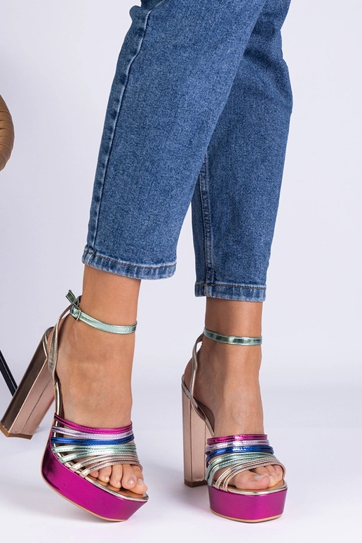 Flerfarvede chunky Veransa sandaler... Flerfarvede chunky Veransa sandaler...