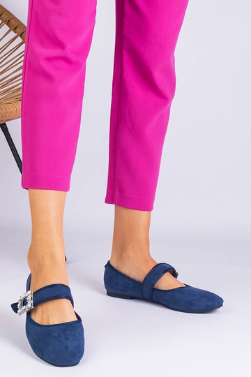 Marineblå balletlejligheder... 2