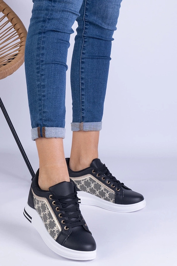 Sorte damesneakers med...
